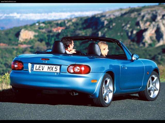 Mazda-MX5_2000_1280x960_wallpaper_16