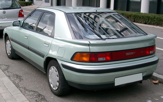 Mazda_323f_green_rear_20080301