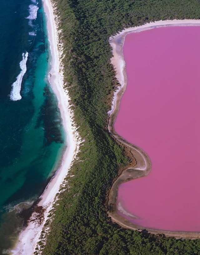 Lake Hillier WA