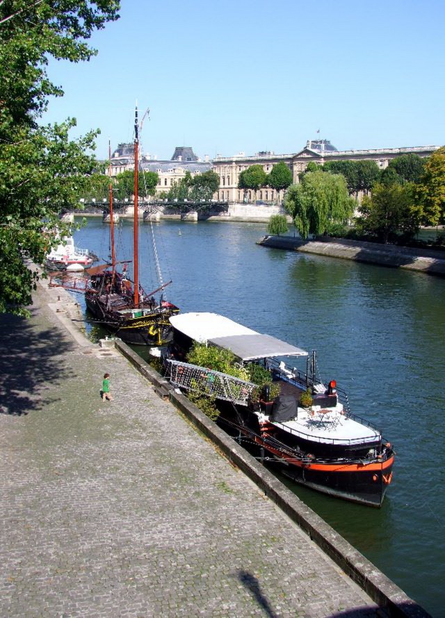 Les bateaux Paris