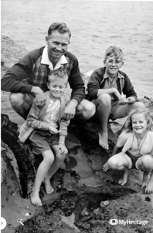 Screenshot_2020-07-26 Dad Ian Pete Max c1958